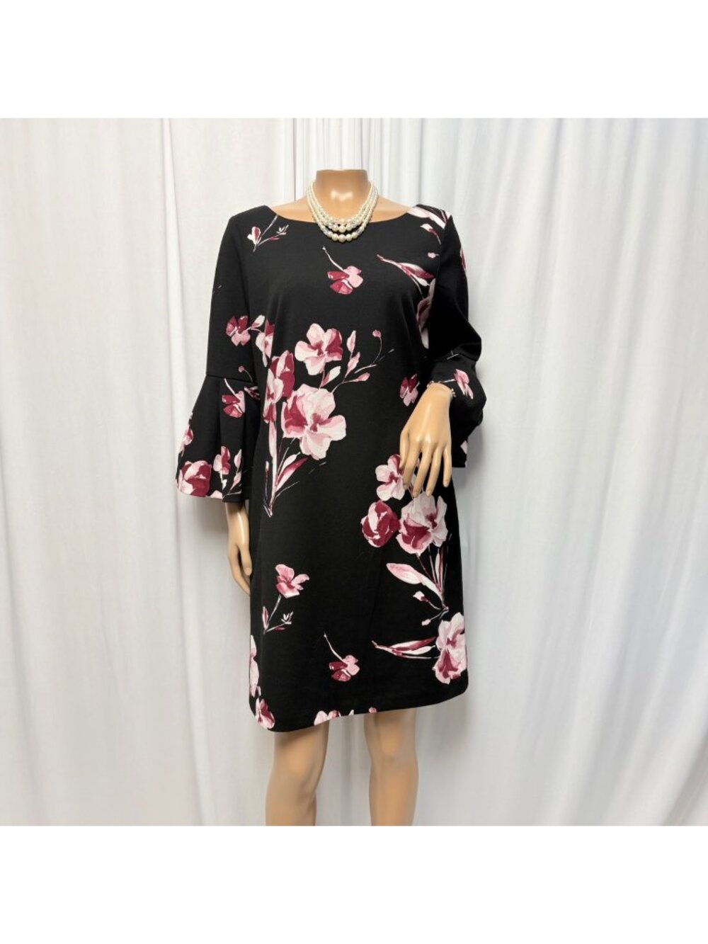 Lauren Ralph Lauren Dress Womens Sz 8 Black Floral Bell Sleeve Romantic Feminine